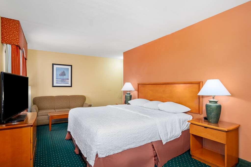 Hampton Inn & Suites Sacramento-Elk Grove Laguna I-5 Room photo